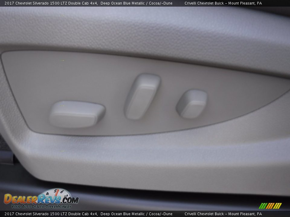 2017 Chevrolet Silverado 1500 LTZ Double Cab 4x4 Deep Ocean Blue Metallic / Cocoa/­Dune Photo #16