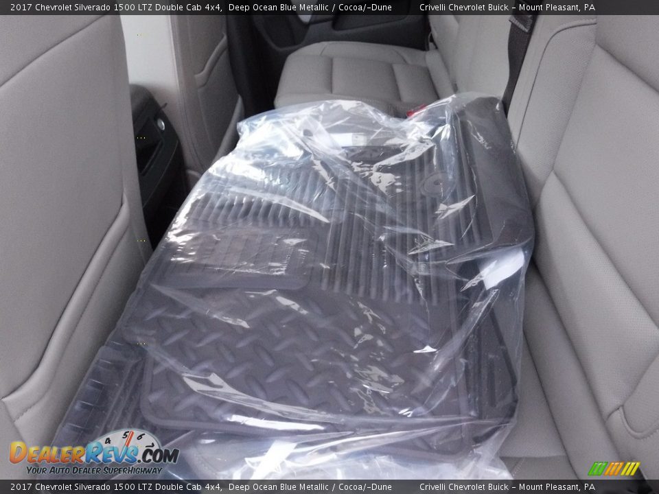 2017 Chevrolet Silverado 1500 LTZ Double Cab 4x4 Deep Ocean Blue Metallic / Cocoa/­Dune Photo #24
