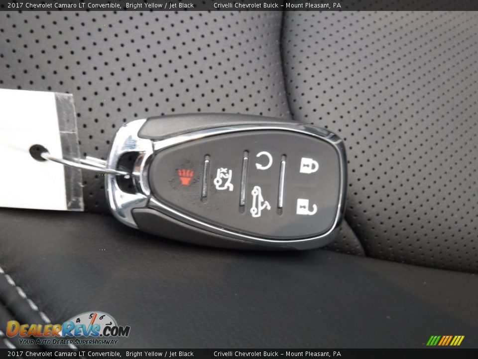 Keys of 2017 Chevrolet Camaro LT Convertible Photo #34