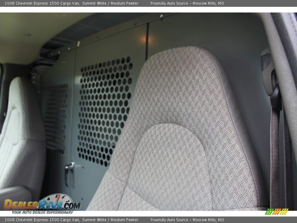 2008 Chevrolet Express 1500 Cargo Van Summit White / Medium Pewter Photo #11