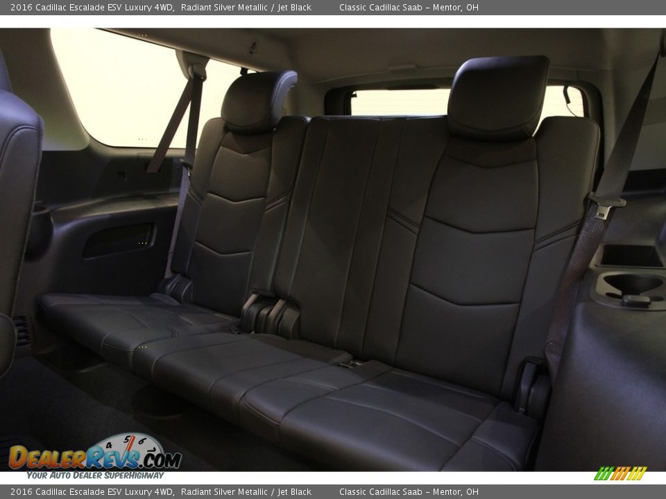 2016 Cadillac Escalade ESV Luxury 4WD Radiant Silver Metallic / Jet Black Photo #16