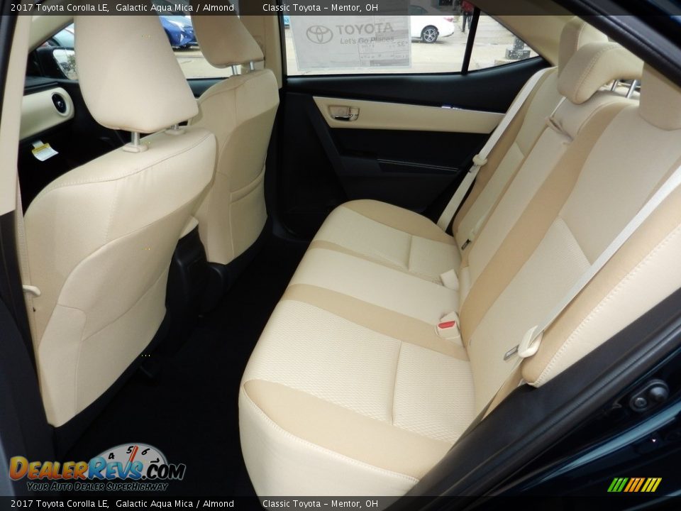 2017 Toyota Corolla LE Galactic Aqua Mica / Almond Photo #5