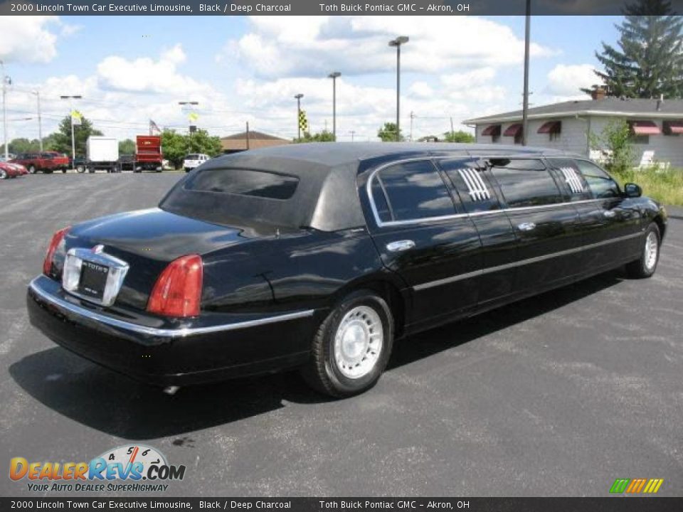 2000 Lincoln Town Car Executive Limousine Black / Deep Charcoal Photo #6