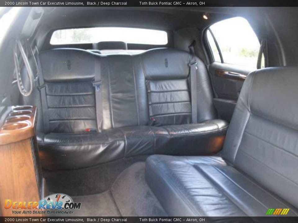 2000 Lincoln Town Car Executive Limousine Black / Deep Charcoal Photo #12