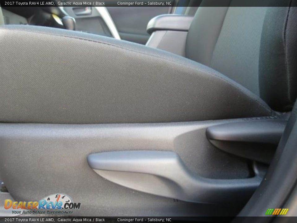 2017 Toyota RAV4 LE AWD Galactic Aqua Mica / Black Photo #10