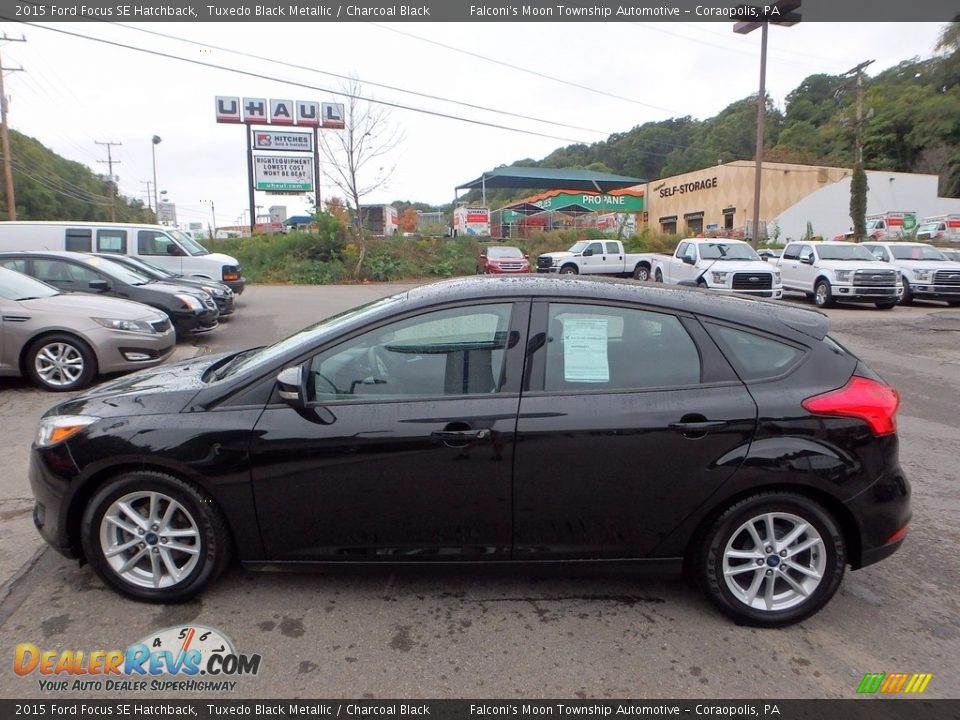 2015 Ford Focus SE Hatchback Tuxedo Black Metallic / Charcoal Black Photo #6