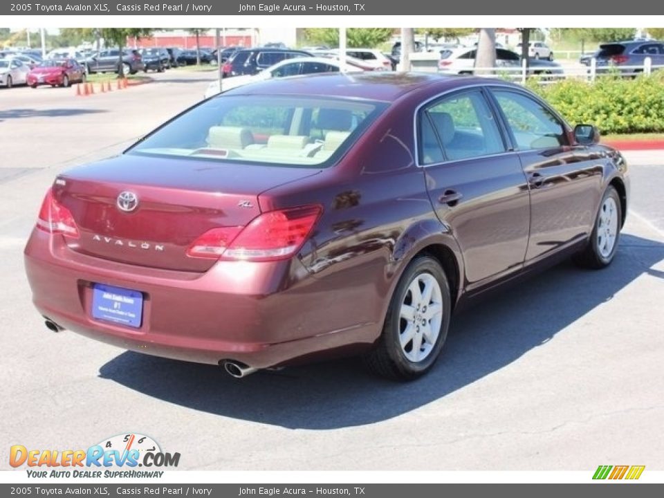2005 Toyota Avalon XLS Cassis Red Pearl / Ivory Photo #7