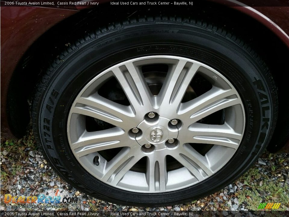 2006 Toyota Avalon Limited Cassis Red Pearl / Ivory Photo #30