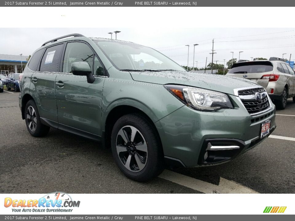 2017 Subaru Forester 2.5i Limited Jasmine Green Metallic / Gray Photo #1