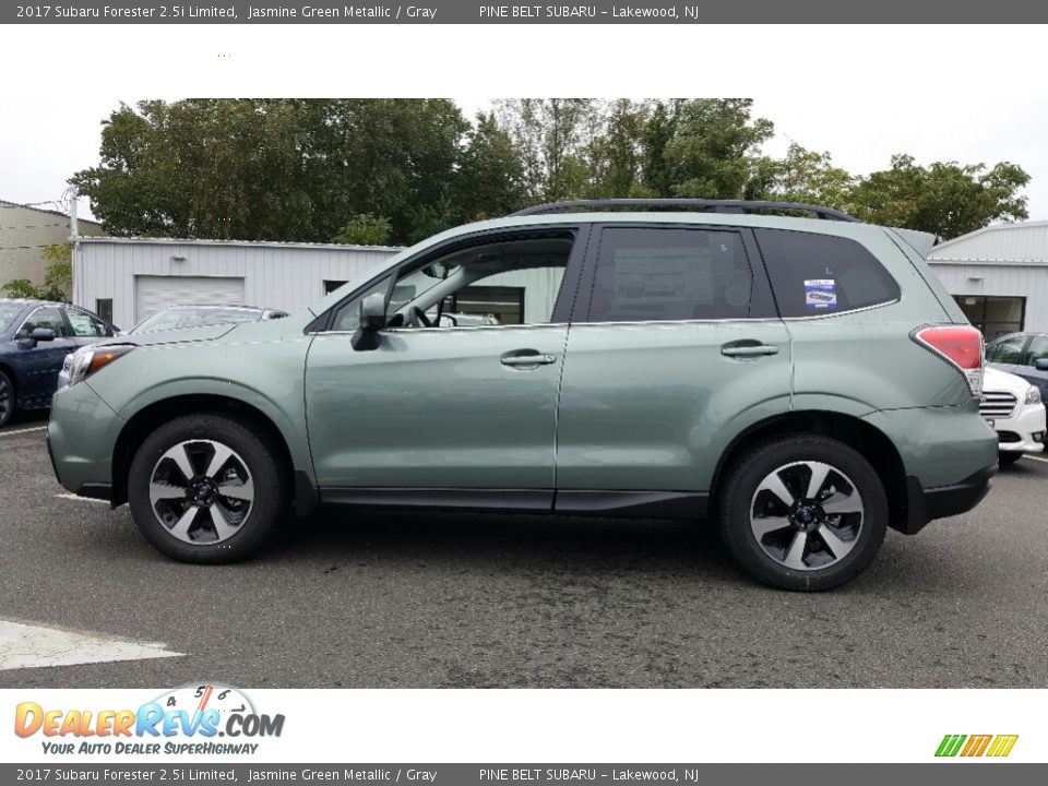 2017 Subaru Forester 2.5i Limited Jasmine Green Metallic / Gray Photo #3