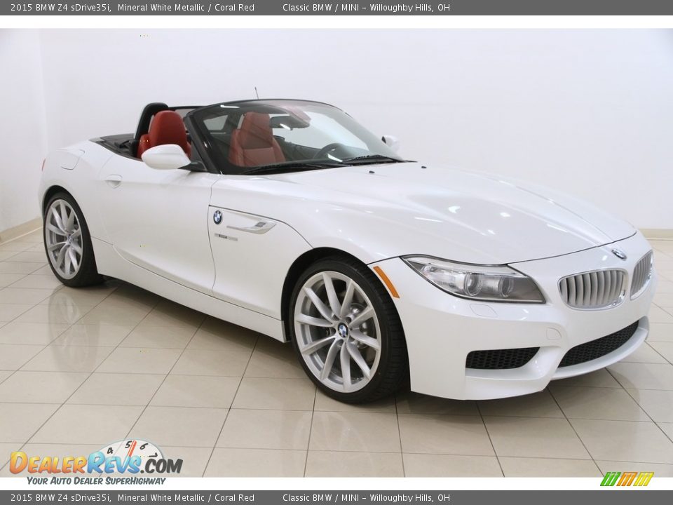 Front 3/4 View of 2015 BMW Z4 sDrive35i Photo #1