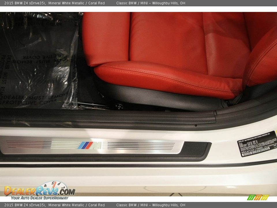2015 BMW Z4 sDrive35i Mineral White Metallic / Coral Red Photo #7