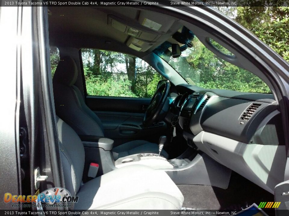 2013 Toyota Tacoma V6 TRD Sport Double Cab 4x4 Magnetic Gray Metallic / Graphite Photo #13