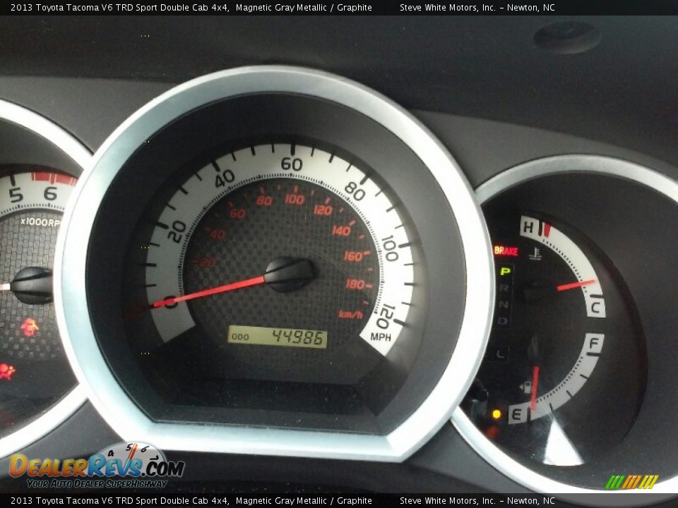 2013 Toyota Tacoma V6 TRD Sport Double Cab 4x4 Magnetic Gray Metallic / Graphite Photo #17