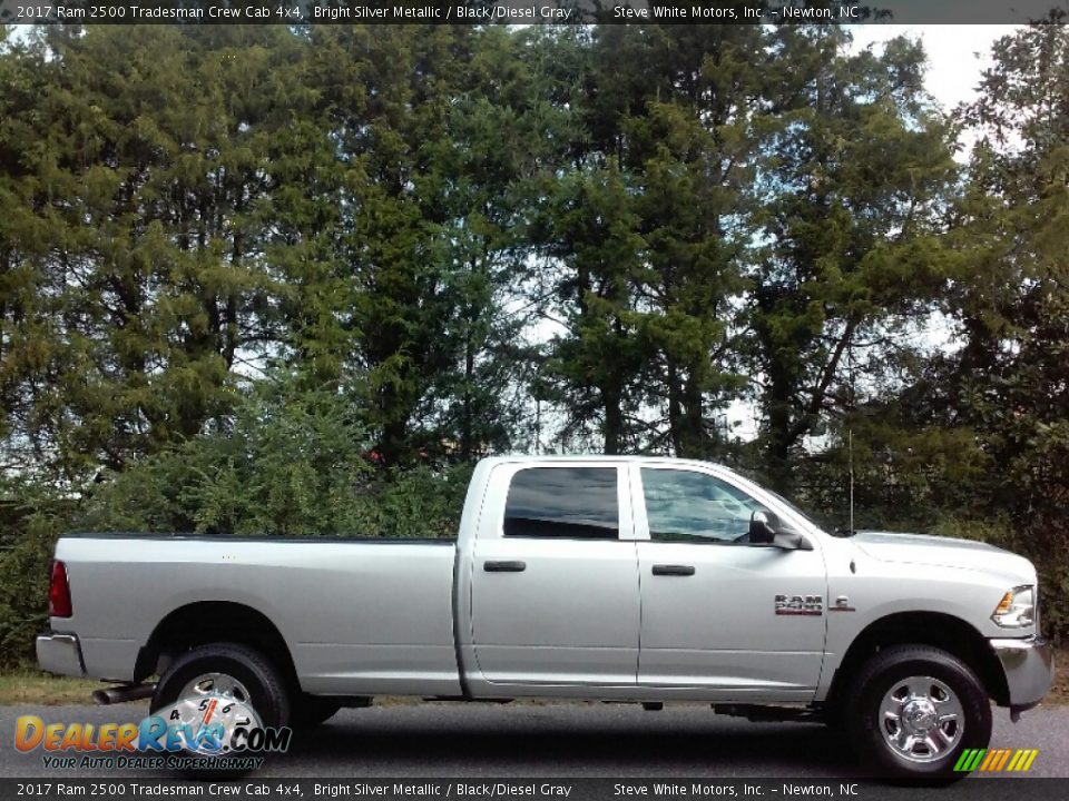 2017 Ram 2500 Tradesman Crew Cab 4x4 Bright Silver Metallic / Black/Diesel Gray Photo #5