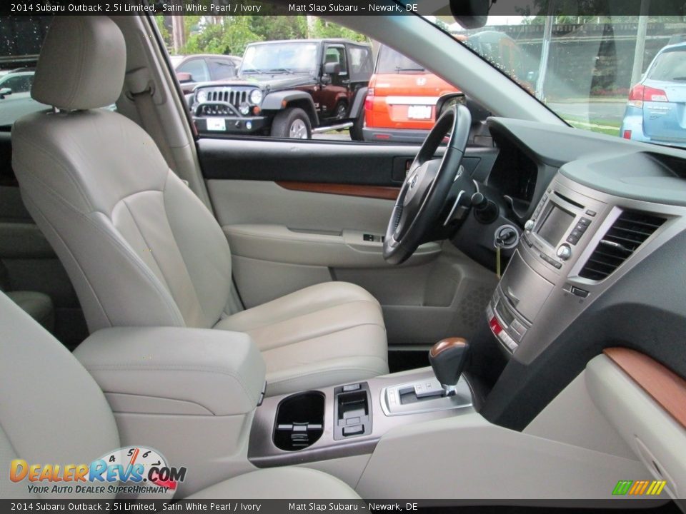 2014 Subaru Outback 2.5i Limited Satin White Pearl / Ivory Photo #16