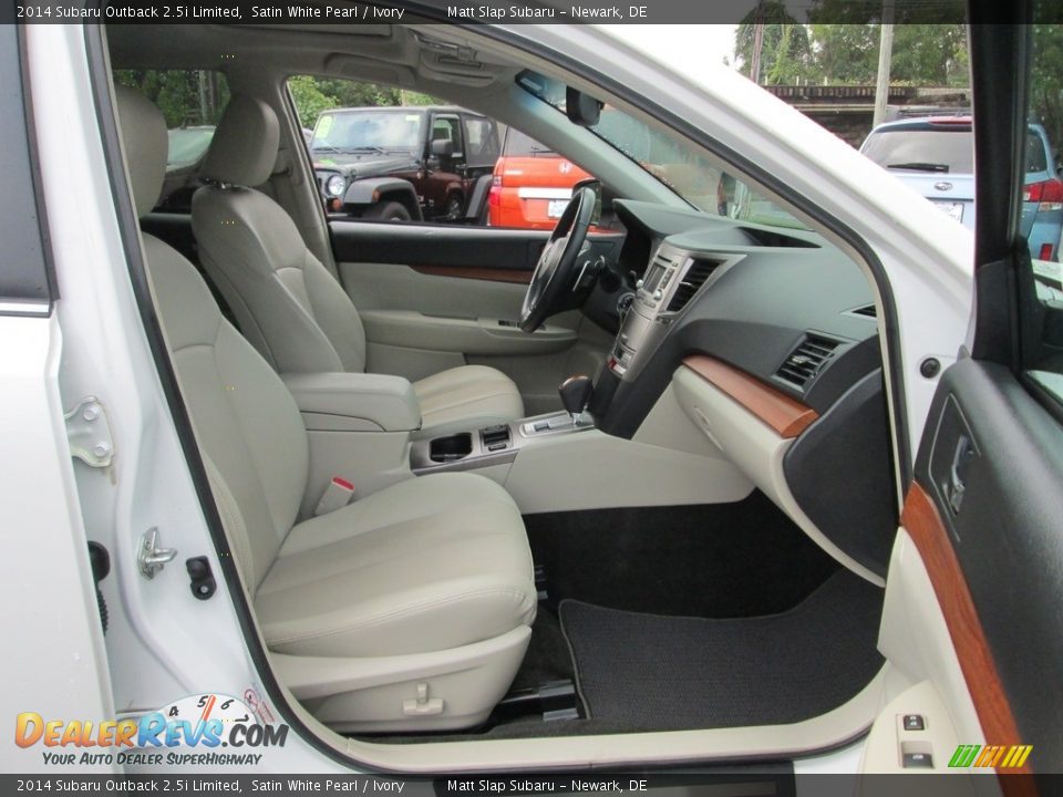 2014 Subaru Outback 2.5i Limited Satin White Pearl / Ivory Photo #17