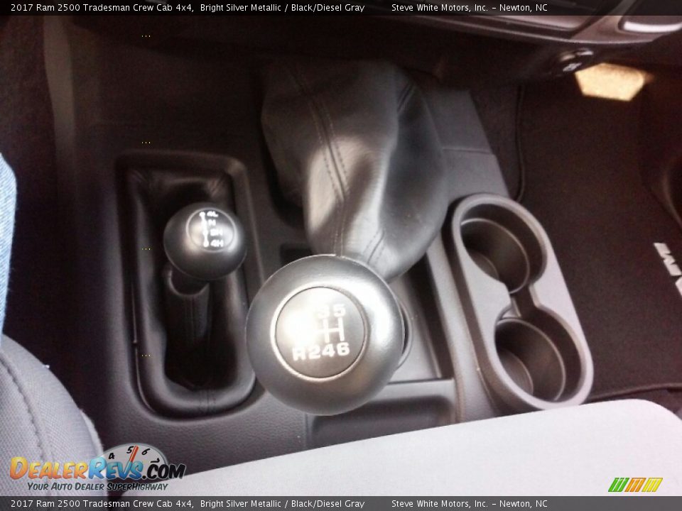 2017 Ram 2500 Tradesman Crew Cab 4x4 Bright Silver Metallic / Black/Diesel Gray Photo #19