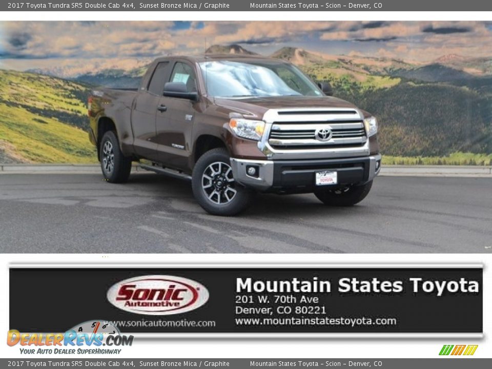 2017 Toyota Tundra SR5 Double Cab 4x4 Sunset Bronze Mica / Graphite Photo #1