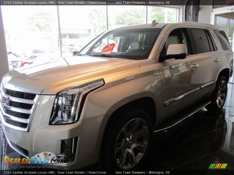 2016 Cadillac Escalade Luxury 4WD Silver Coast Metallic / Shale/Cocoa Photo #3