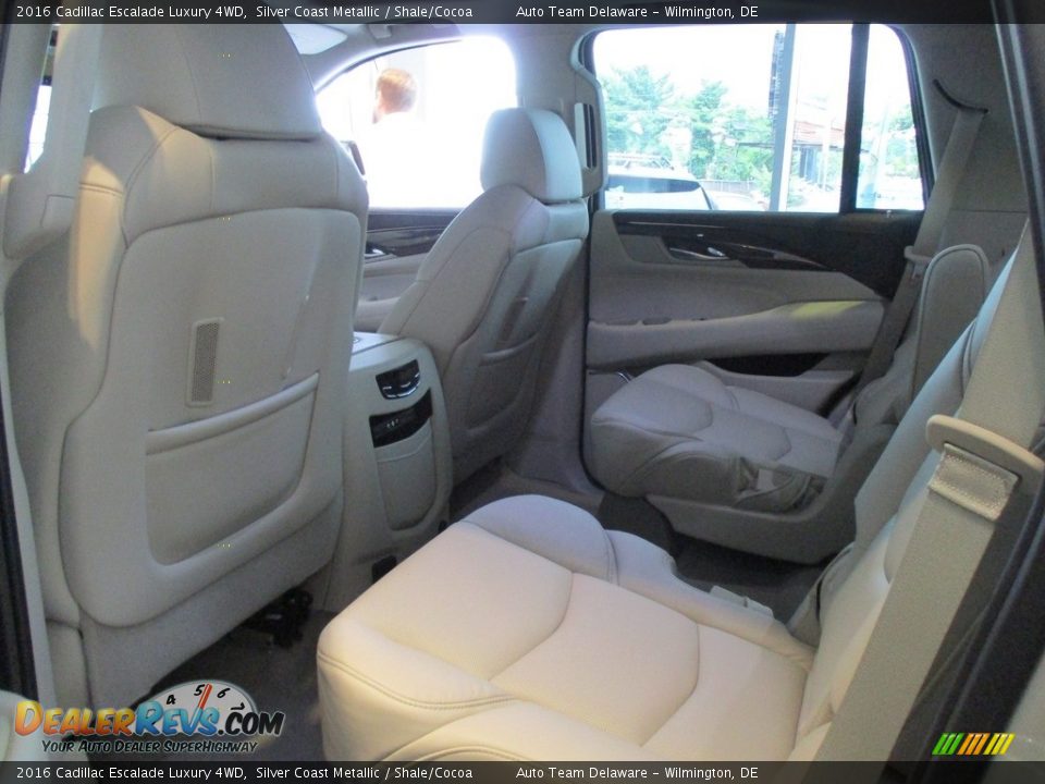 Rear Seat of 2016 Cadillac Escalade Luxury 4WD Photo #7