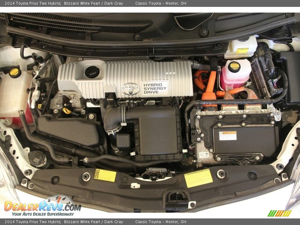 2014 Toyota Prius Two Hybrid Blizzard White Pearl / Dark Gray Photo #15