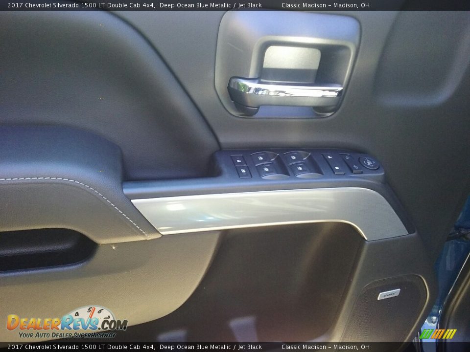 2017 Chevrolet Silverado 1500 LT Double Cab 4x4 Deep Ocean Blue Metallic / Jet Black Photo #2