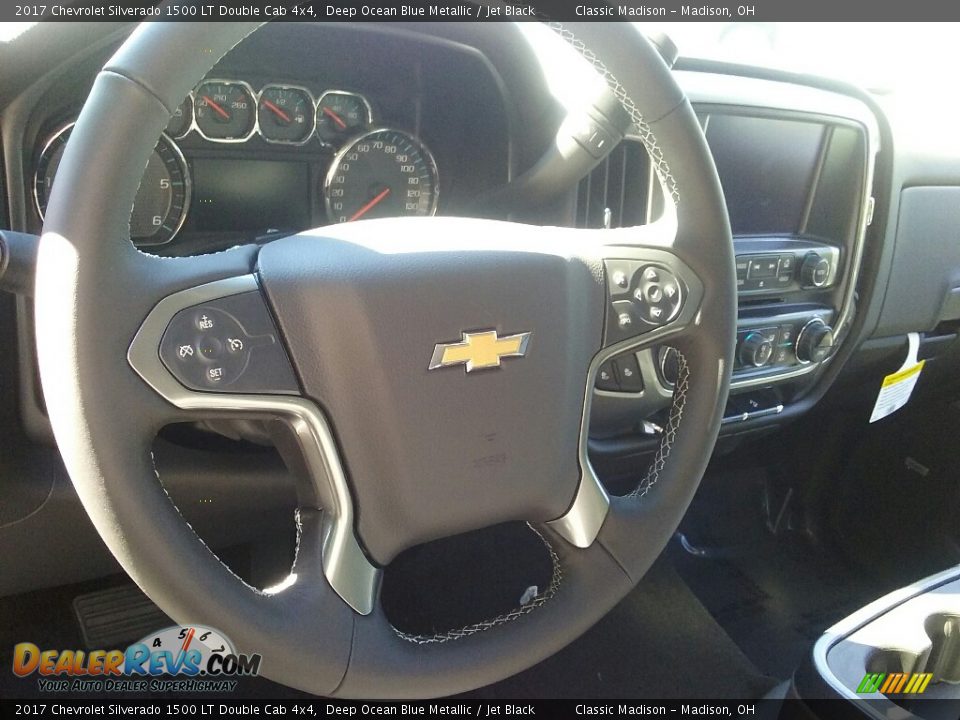 2017 Chevrolet Silverado 1500 LT Double Cab 4x4 Deep Ocean Blue Metallic / Jet Black Photo #3