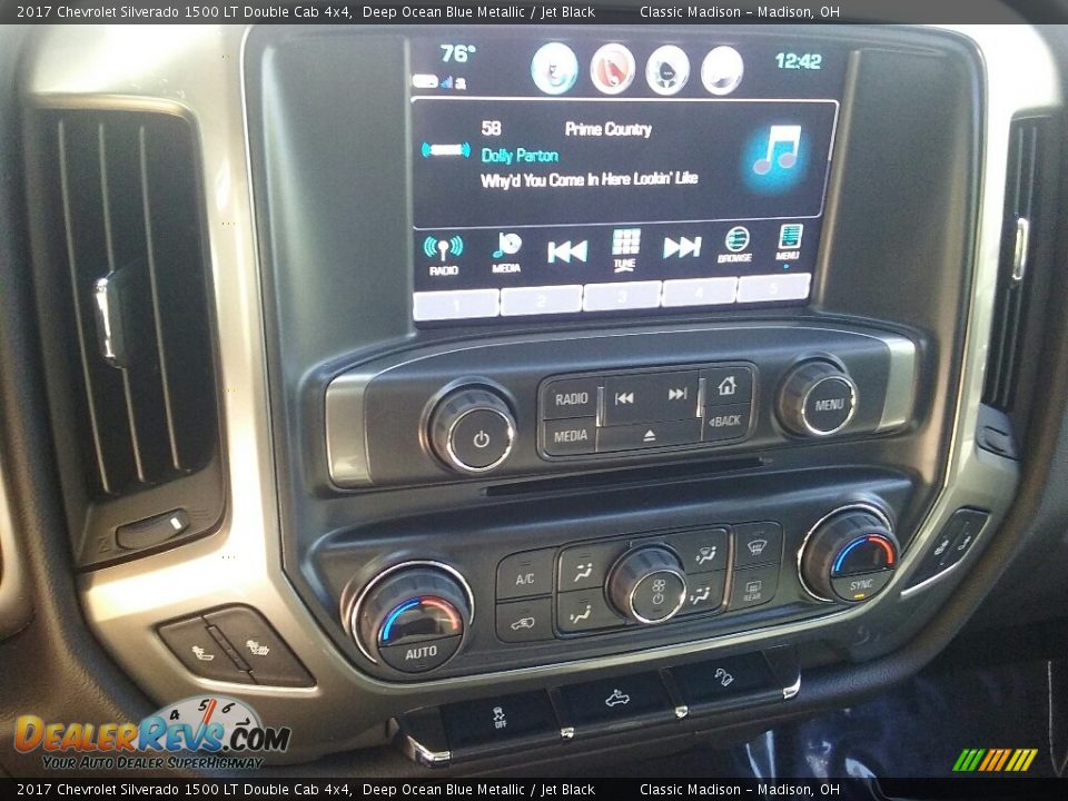 2017 Chevrolet Silverado 1500 LT Double Cab 4x4 Deep Ocean Blue Metallic / Jet Black Photo #5