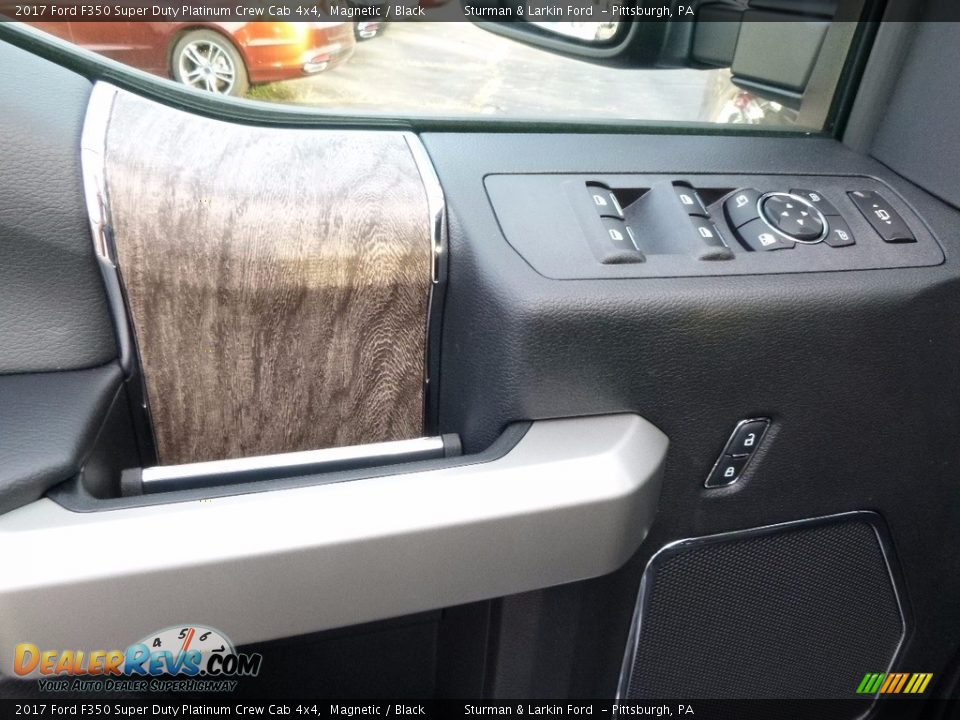 Controls of 2017 Ford F350 Super Duty Platinum Crew Cab 4x4 Photo #9