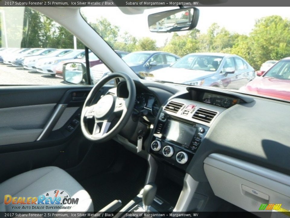2017 Subaru Forester 2.5i Premium Ice Silver Metallic / Black Photo #6