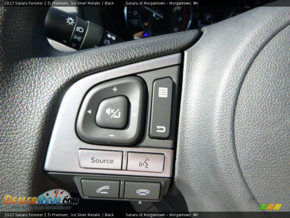 2017 Subaru Forester 2.5i Premium Ice Silver Metallic / Black Photo #23