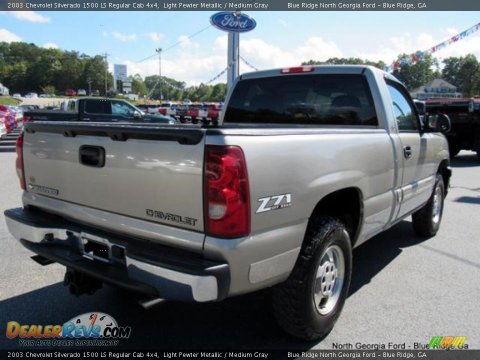 2003 Chevrolet Silverado 1500 LS Regular Cab 4x4 Light Pewter Metallic / Medium Gray Photo #3