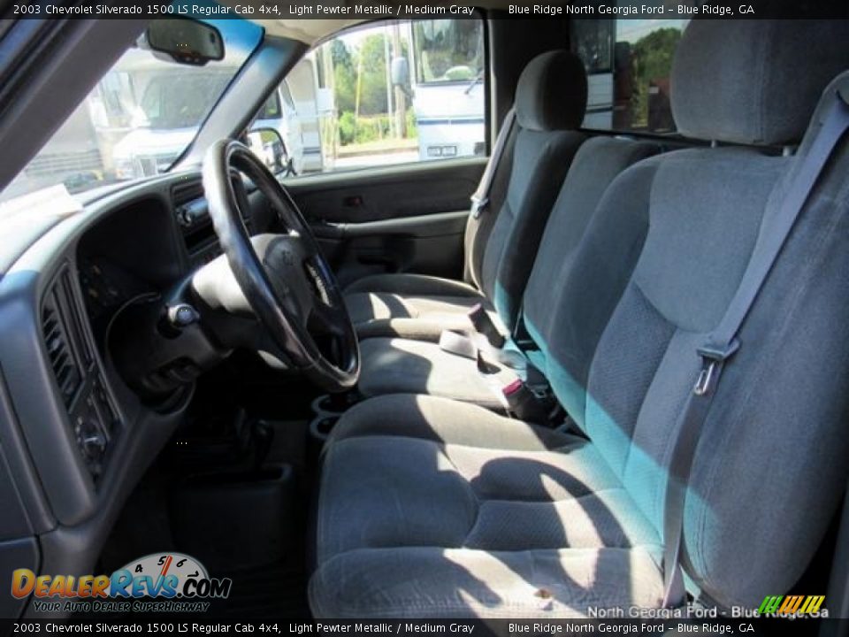 2003 Chevrolet Silverado 1500 LS Regular Cab 4x4 Light Pewter Metallic / Medium Gray Photo #6