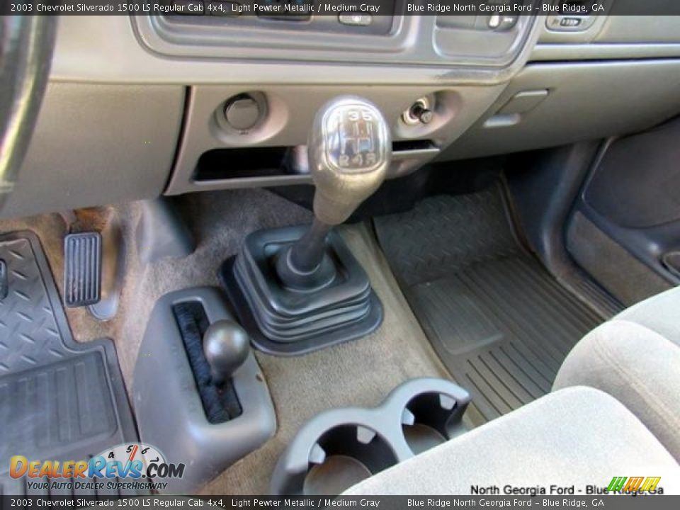 2003 Chevrolet Silverado 1500 LS Regular Cab 4x4 Light Pewter Metallic / Medium Gray Photo #9