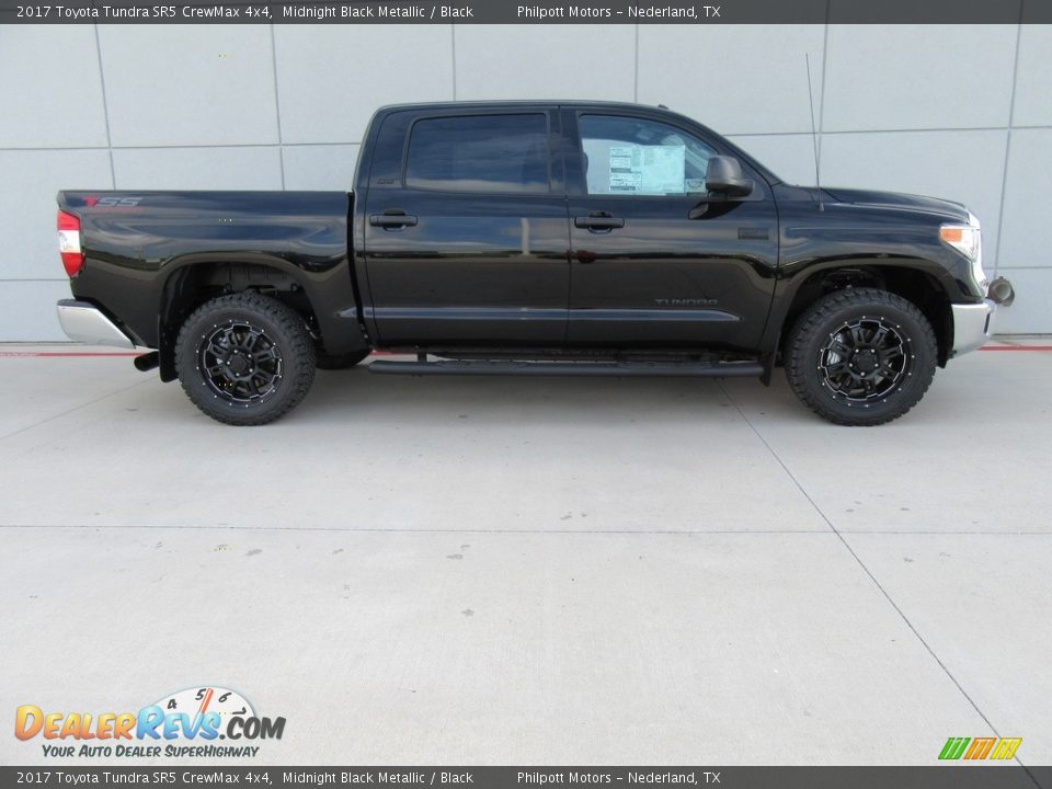 2017 Toyota Tundra SR5 CrewMax 4x4 Midnight Black Metallic / Black Photo #3