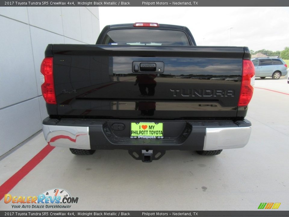 2017 Toyota Tundra SR5 CrewMax 4x4 Midnight Black Metallic / Black Photo #5