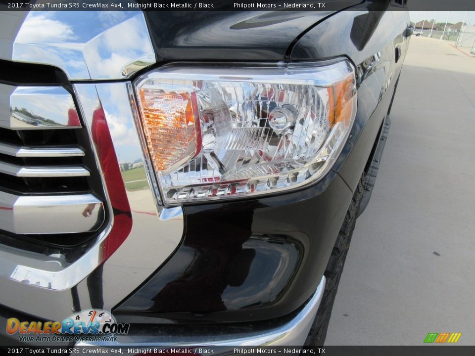 2017 Toyota Tundra SR5 CrewMax 4x4 Midnight Black Metallic / Black Photo #9
