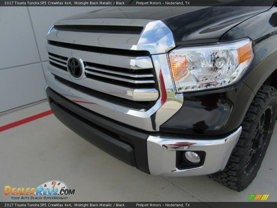 2017 Toyota Tundra SR5 CrewMax 4x4 Midnight Black Metallic / Black Photo #10