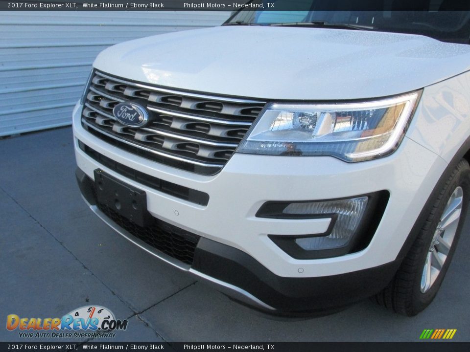 2017 Ford Explorer XLT White Platinum / Ebony Black Photo #10