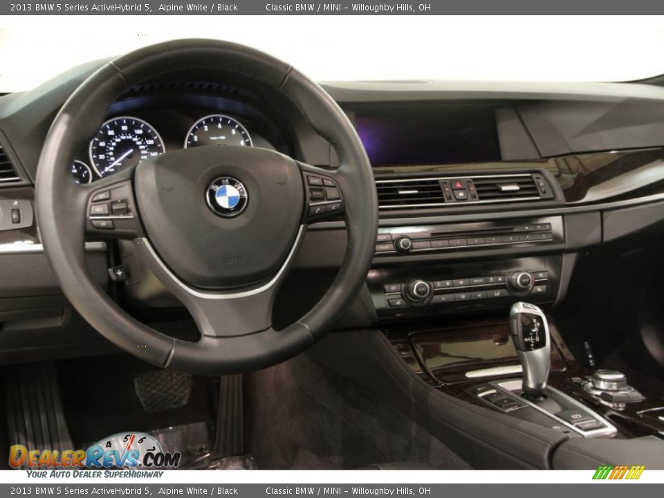 2013 BMW 5 Series ActiveHybrid 5 Alpine White / Black Photo #9