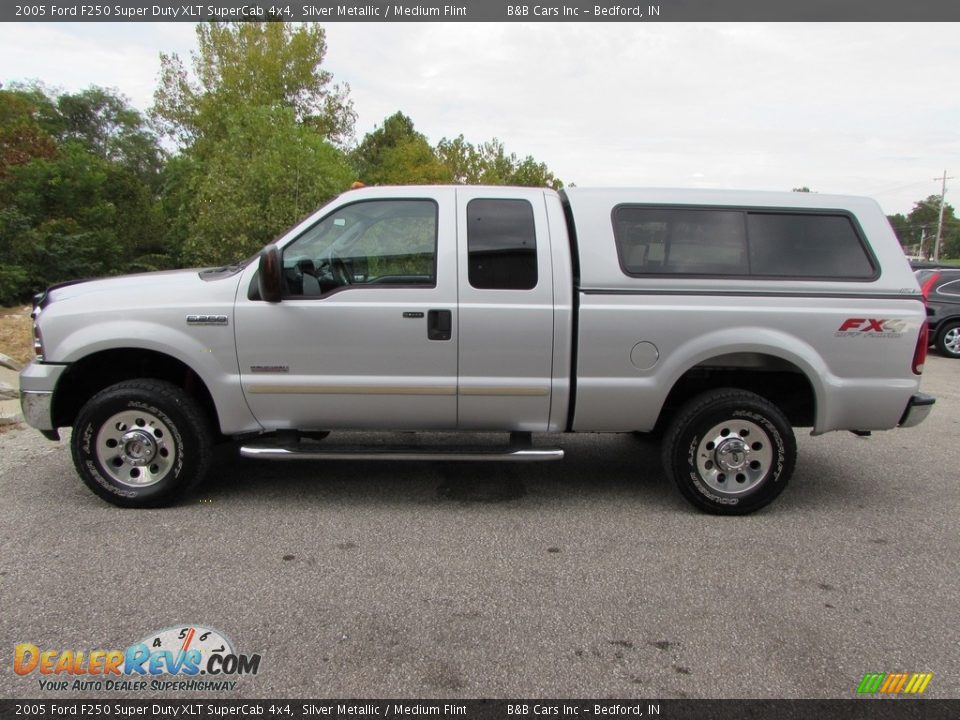 2005 Ford F250 Super Duty XLT SuperCab 4x4 Silver Metallic / Medium Flint Photo #1