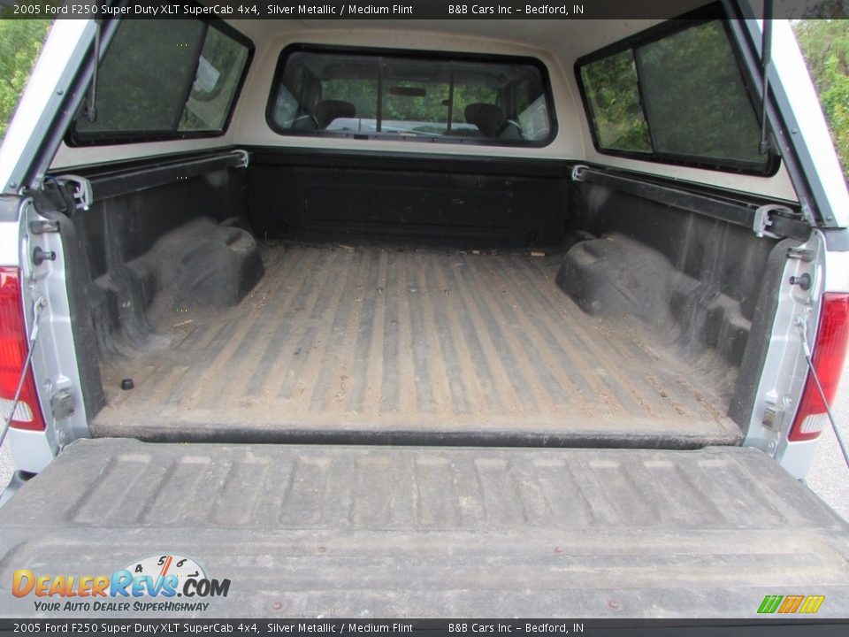 2005 Ford F250 Super Duty XLT SuperCab 4x4 Silver Metallic / Medium Flint Photo #15