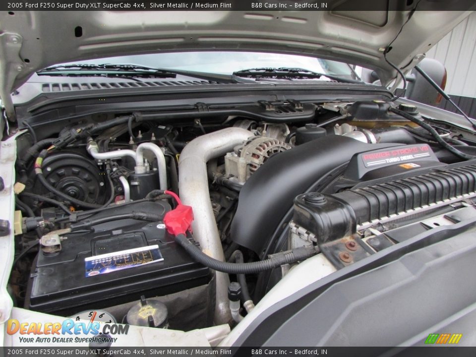 2005 Ford F250 Super Duty XLT SuperCab 4x4 Silver Metallic / Medium Flint Photo #36