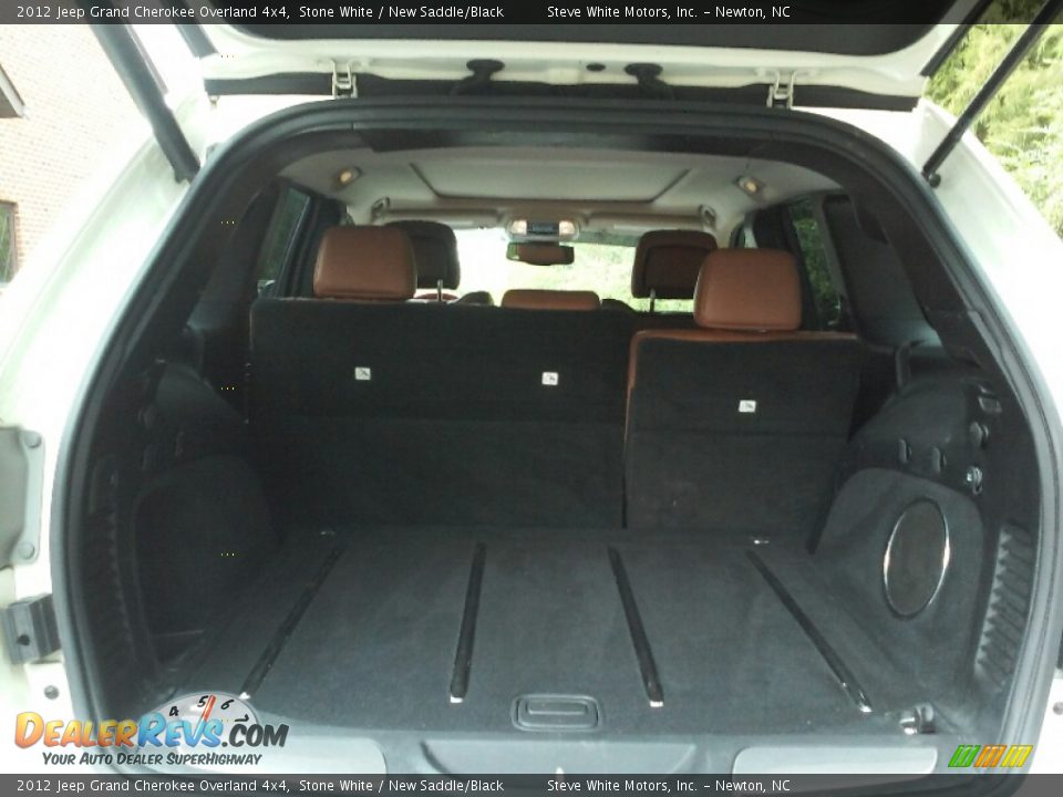 2012 Jeep Grand Cherokee Overland 4x4 Stone White / New Saddle/Black Photo #11