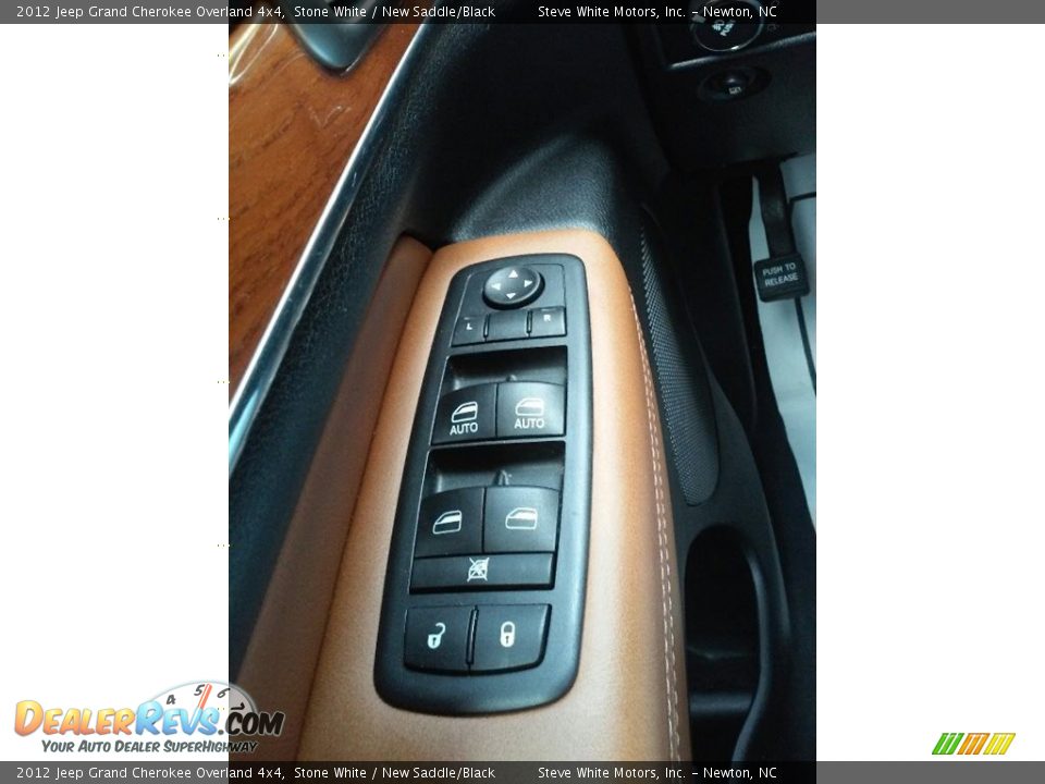 2012 Jeep Grand Cherokee Overland 4x4 Stone White / New Saddle/Black Photo #14