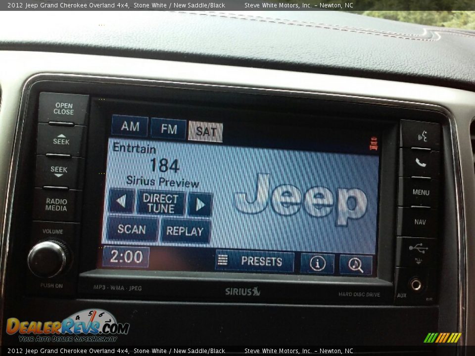 2012 Jeep Grand Cherokee Overland 4x4 Stone White / New Saddle/Black Photo #18