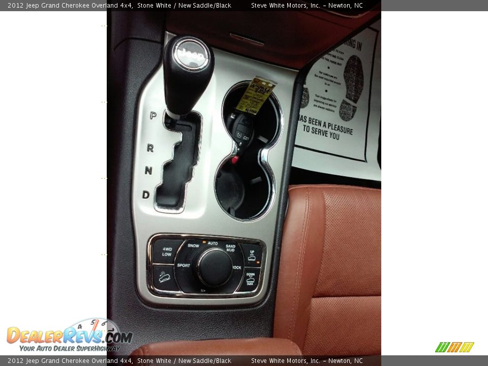 2012 Jeep Grand Cherokee Overland 4x4 Stone White / New Saddle/Black Photo #25