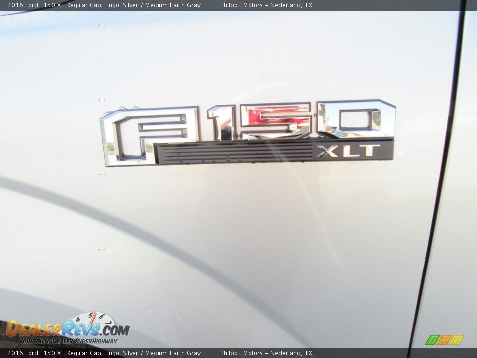 2016 Ford F150 XL Regular Cab Ingot Silver / Medium Earth Gray Photo #13