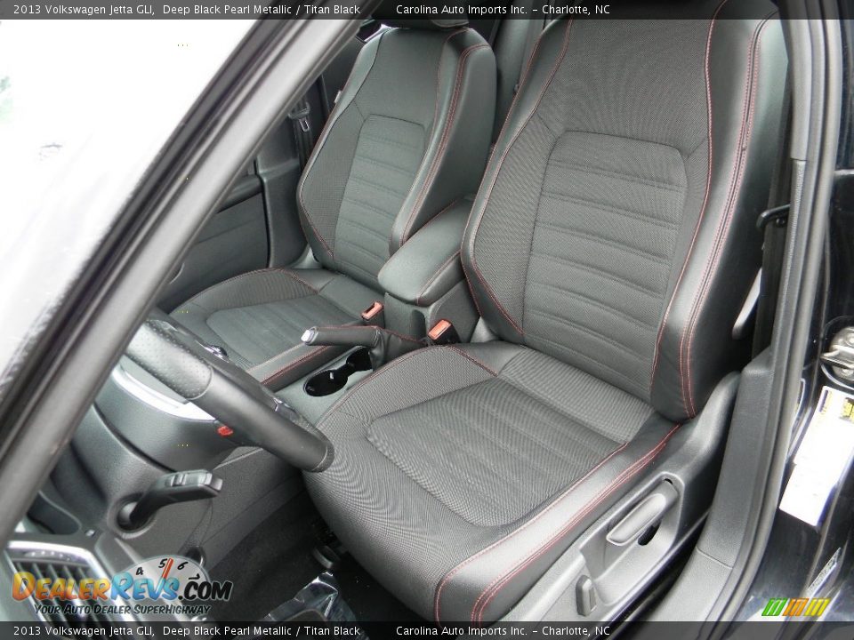 Front Seat of 2013 Volkswagen Jetta GLI Photo #18